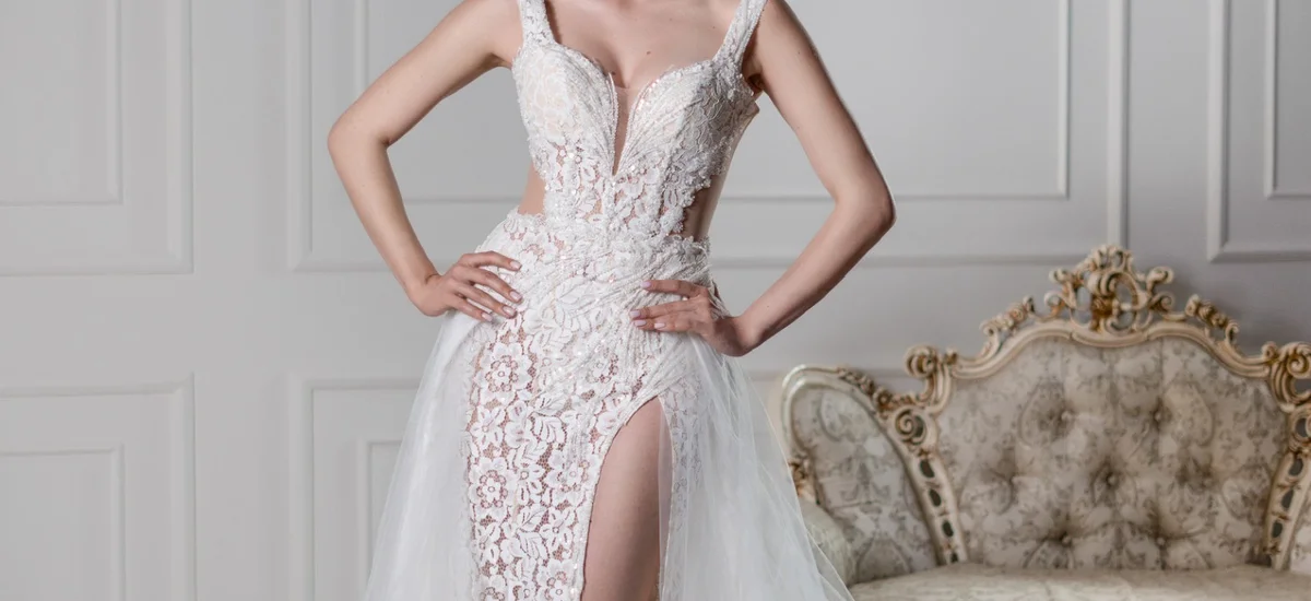Fish silhouette wedding dress: elegance and grace in one look
